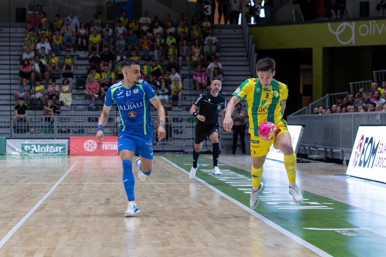 Power Raggiati se reencontrará hoy con la afición de su exequipo.