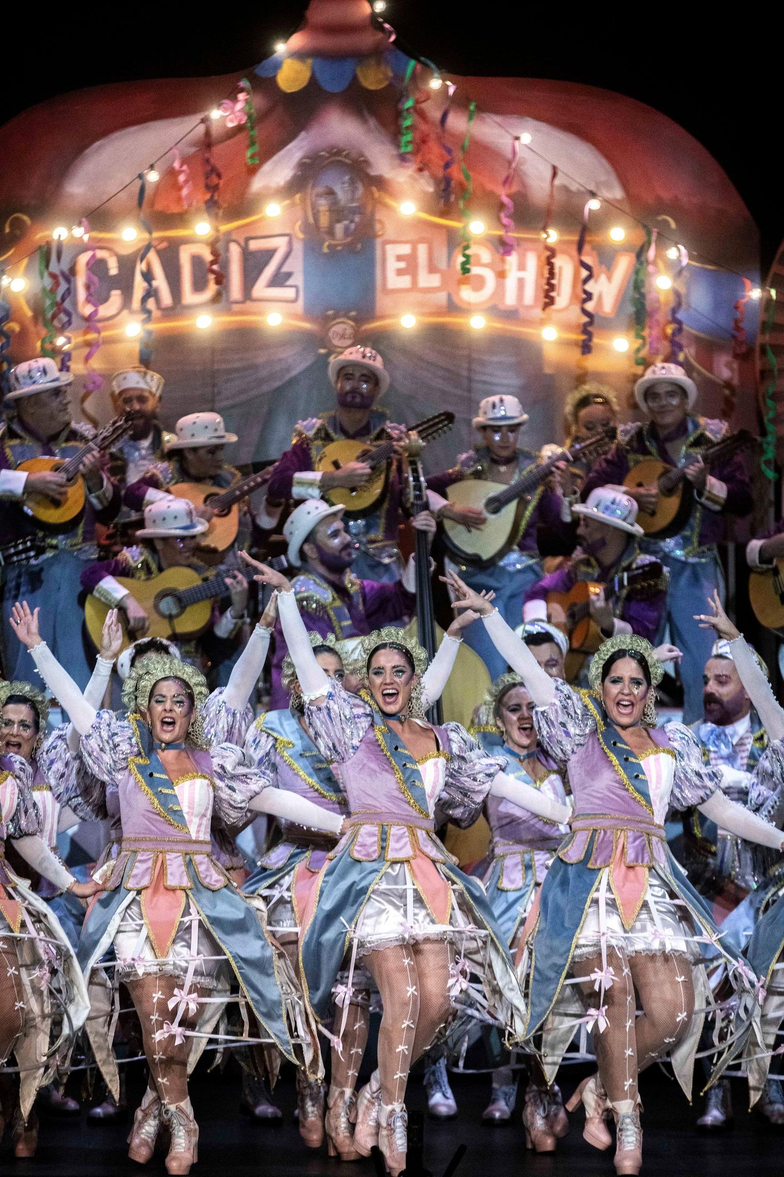 Búscate entre las mejores imágenes de la décima sesión de preliminares del COAC 2025