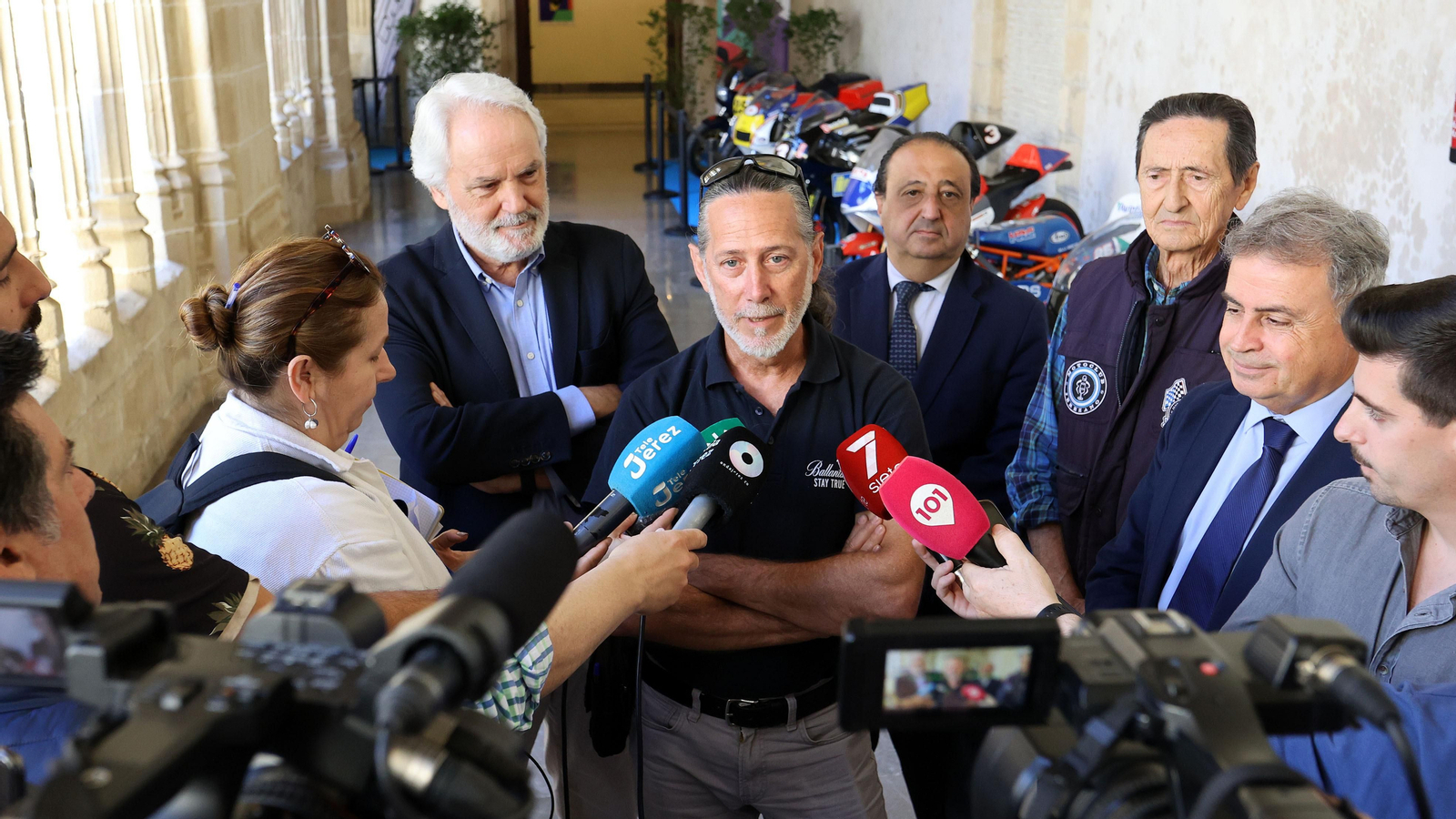 Exposición de motos clásicas y últimas novedades en Jerez por el Gran Premio