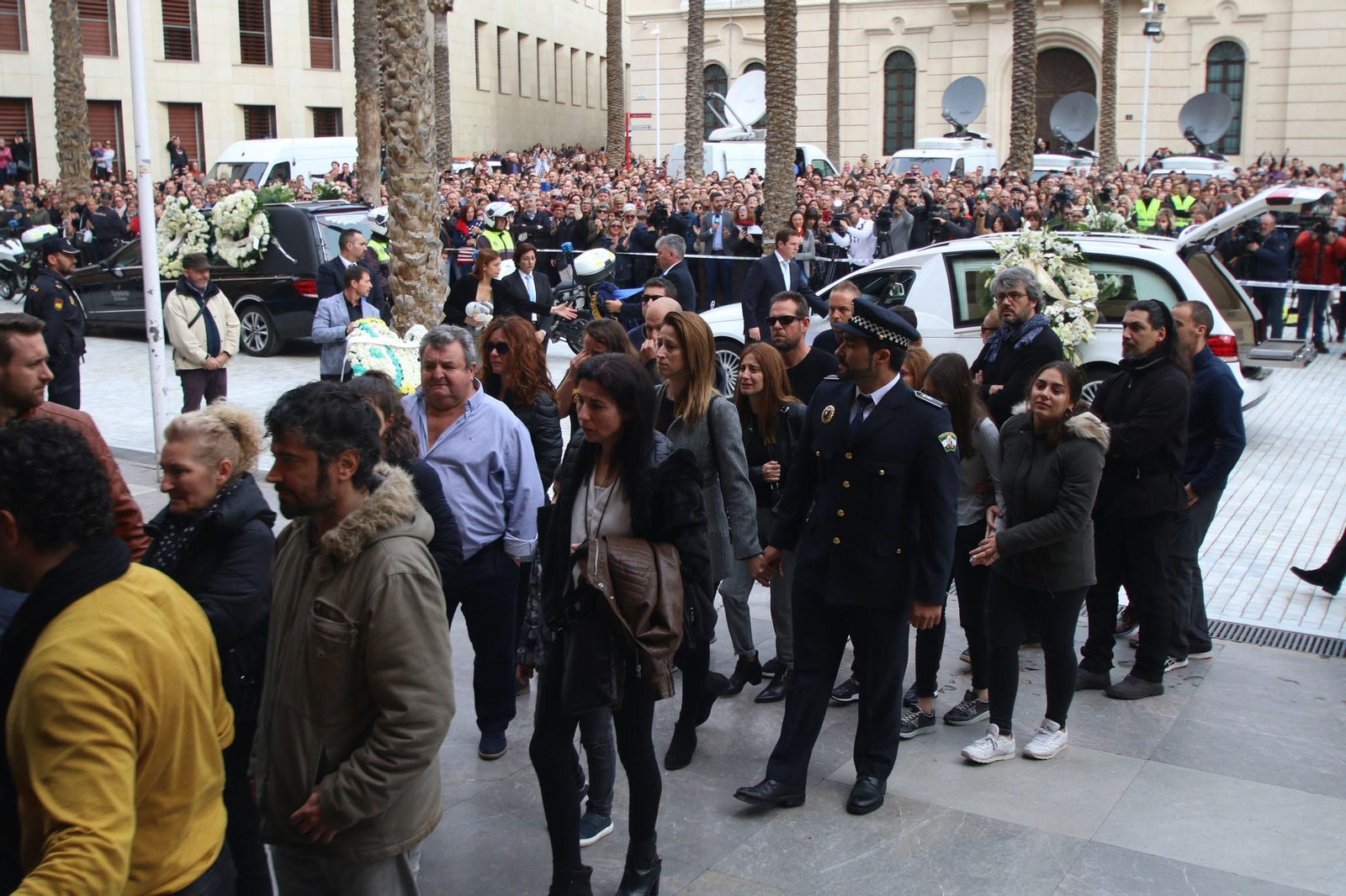 Las imágenes del funeral de Gabriel