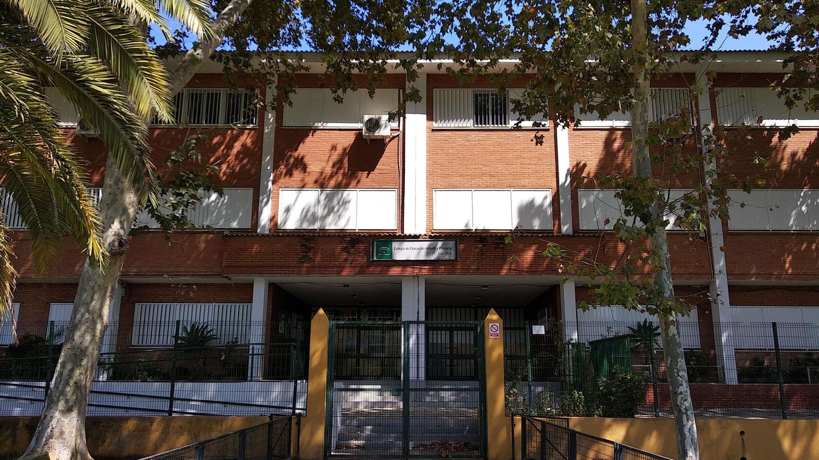 Colegio José Oliva de Huelva.
