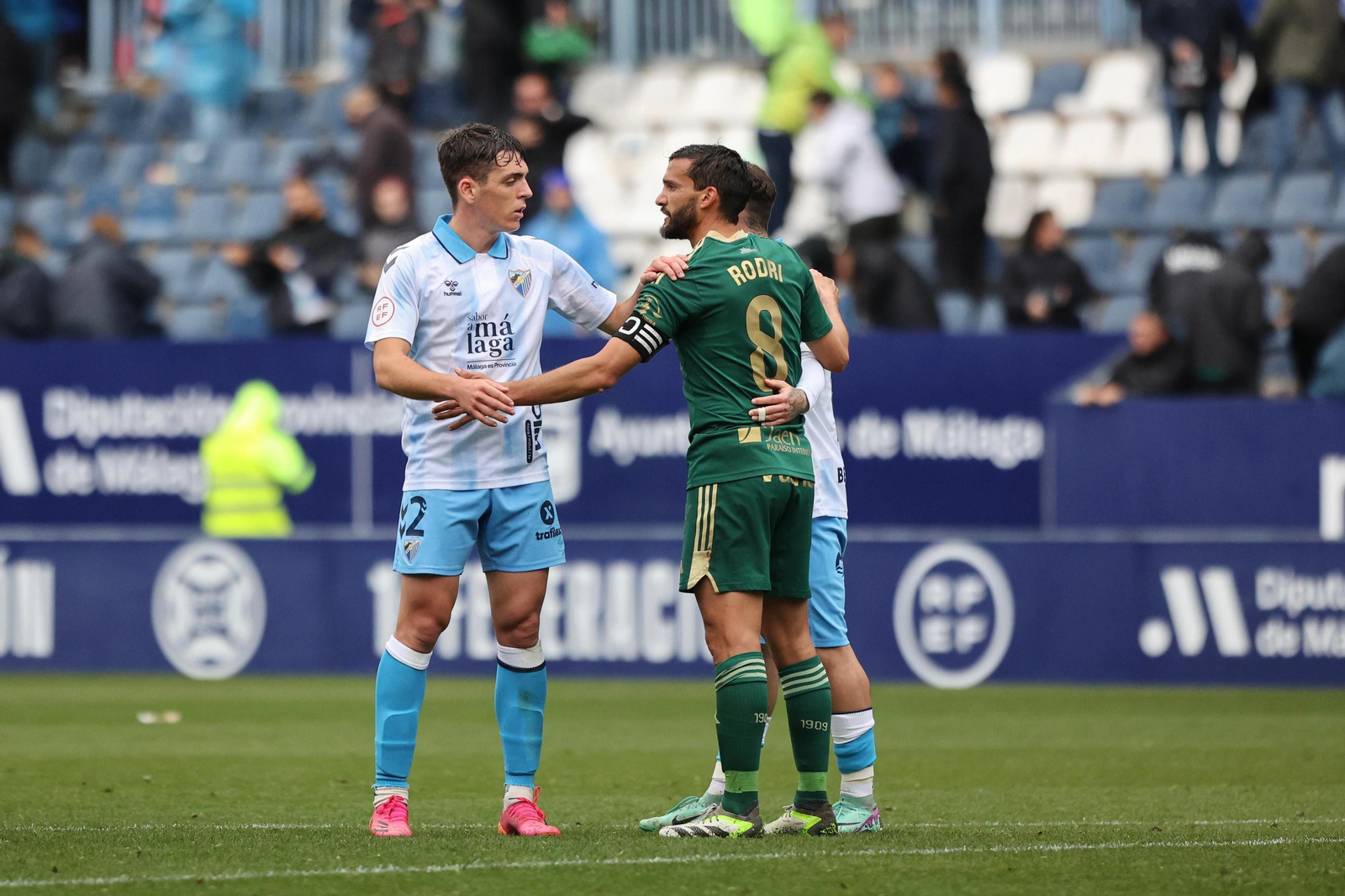 El Málaga CF-Linares Deportivo, fotos El Málaga CF-Linares Deportivo, fotos