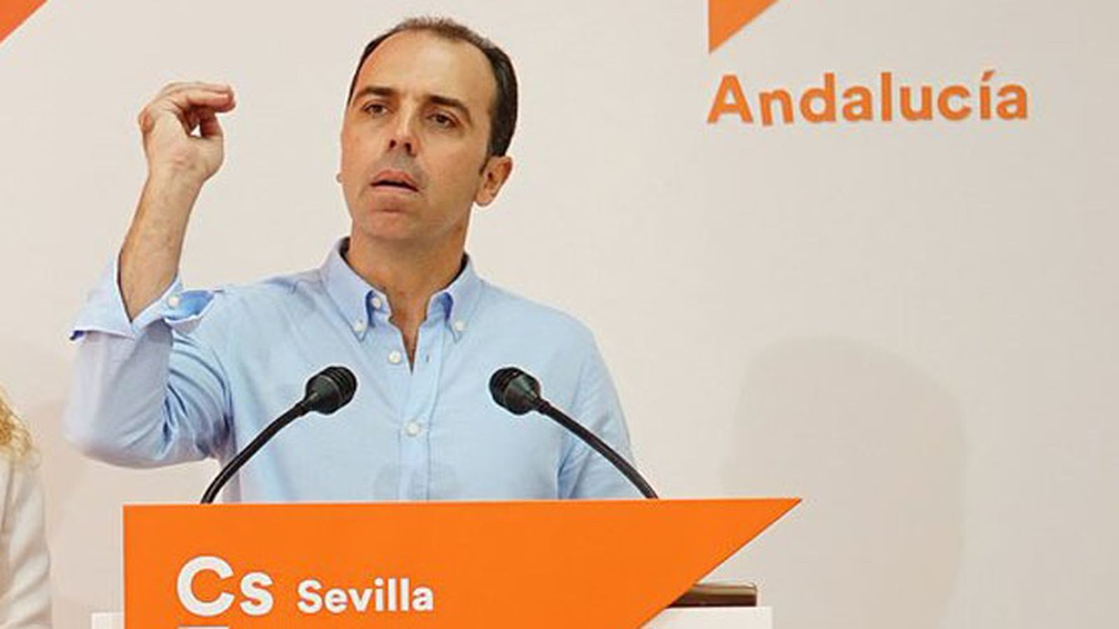 Javier Millán en rueda de prensa