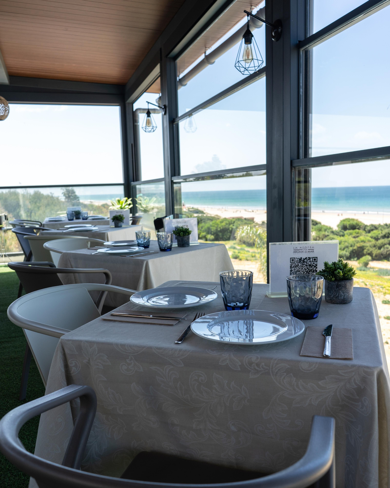 Vistas desde Aroma de Mar, la azotea más singular de La Barrosa.
