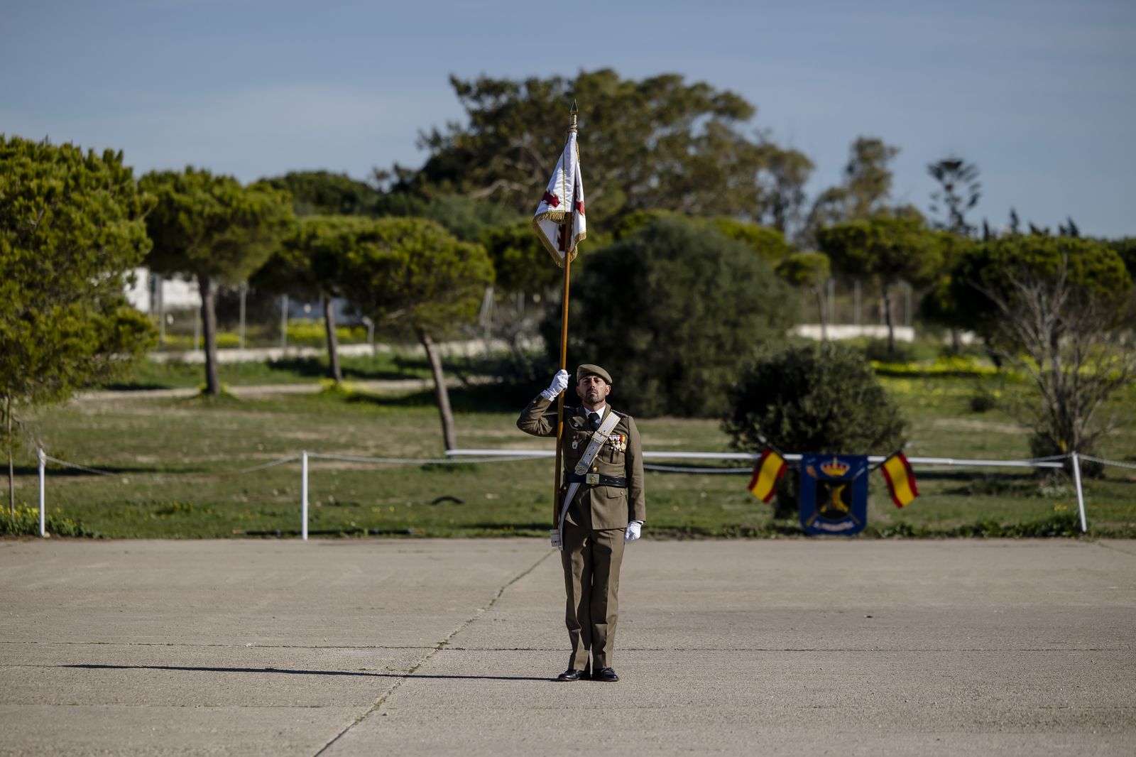 Las imágenes de la multitudinaria Jura de Bandera en Camposoto