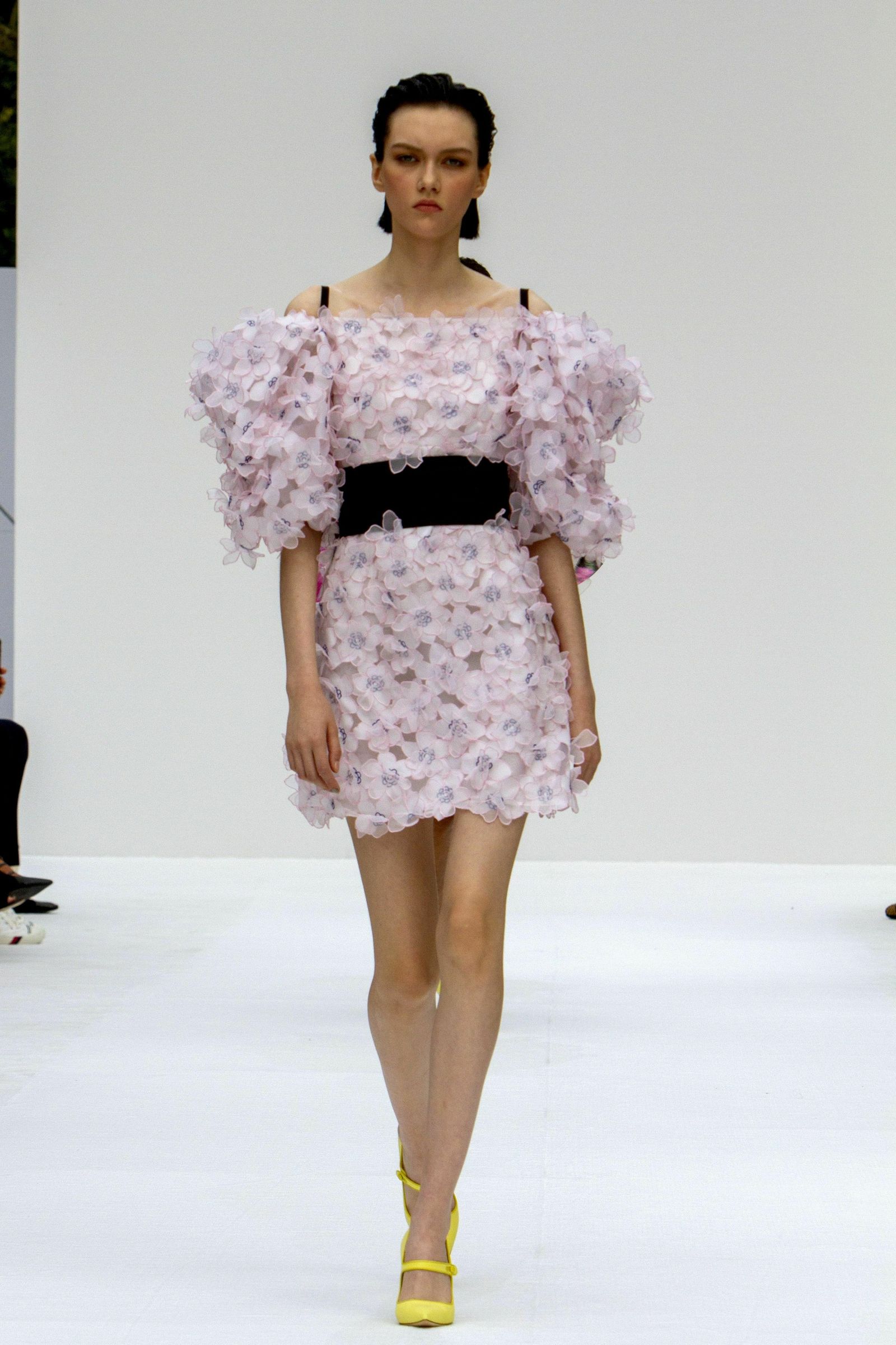 Carolina Herrera Primavera - Verano 2020, las fotos del desfile en la New York Fashion Week