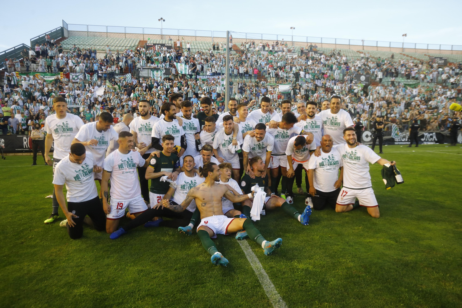 Las imágenes de la fiesta del ascenso del Córdoba CF en Mérida