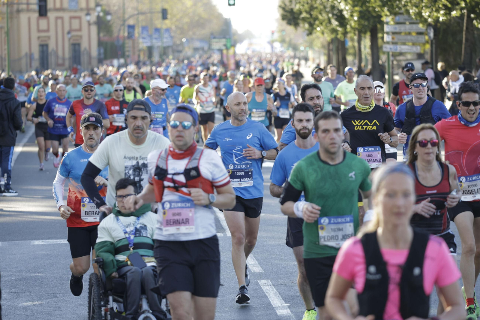 Búscate en el Zurich Maratón de Sevilla 2025