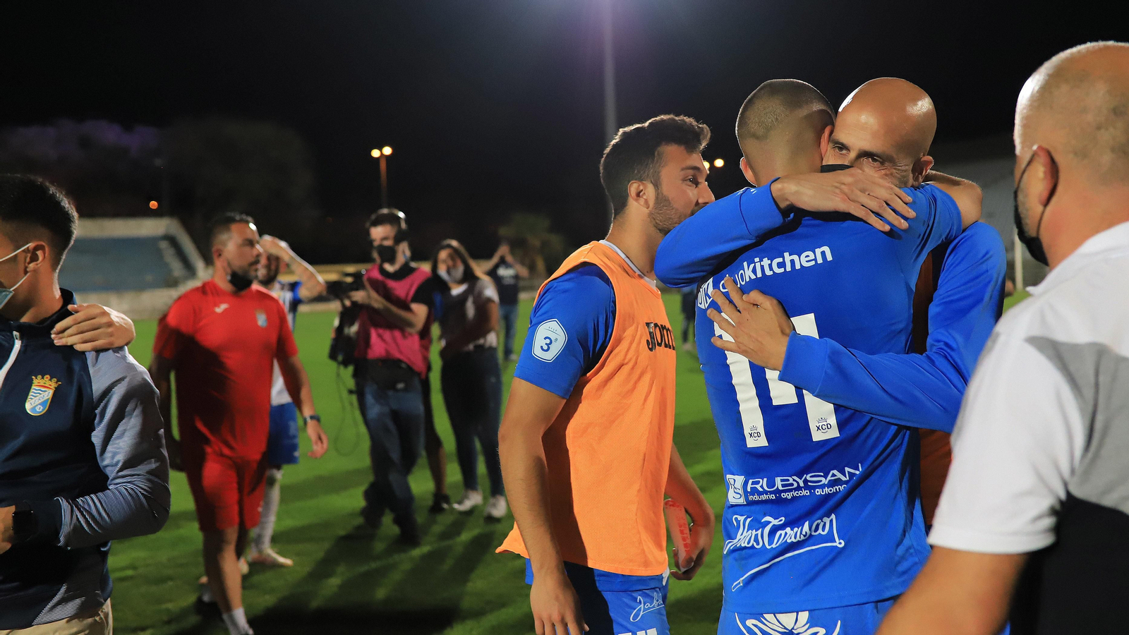 Imágenes de la semifinal por el ascenso entre el  Xerez CD - Puente Genil