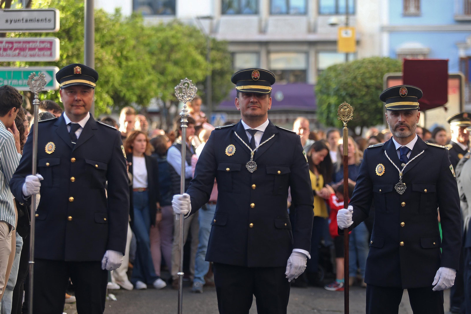 Fotos del Lunes Santo en Algeciras: Coronado de Espinas y La Columna