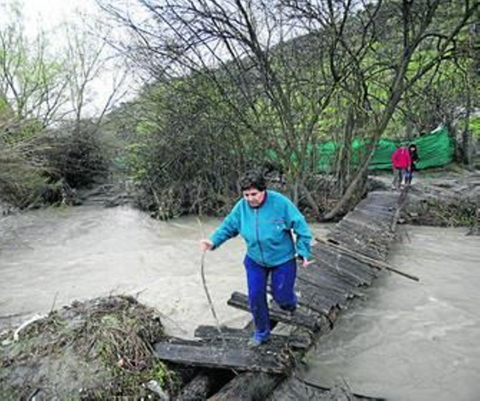 El pasado marzo el Genil se desbordó a su paso por Pinos Genil.
