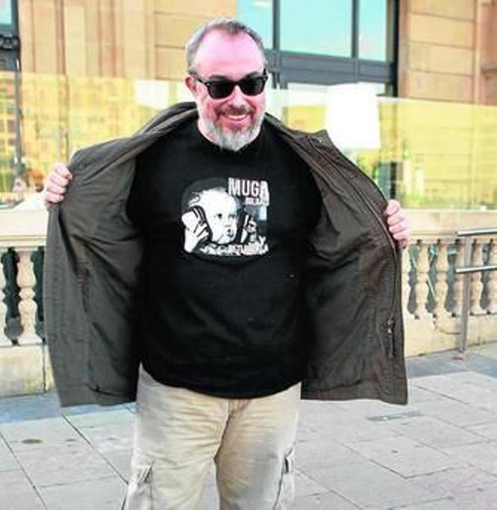 Álex de la Iglesia clausura el certamen de Almuñécar.