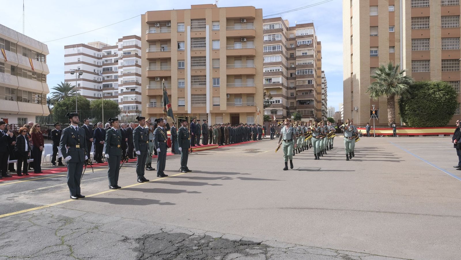 Las imágenes de la toma de posesión del nuevo coronel jefe de la Guardia Civil de Almería