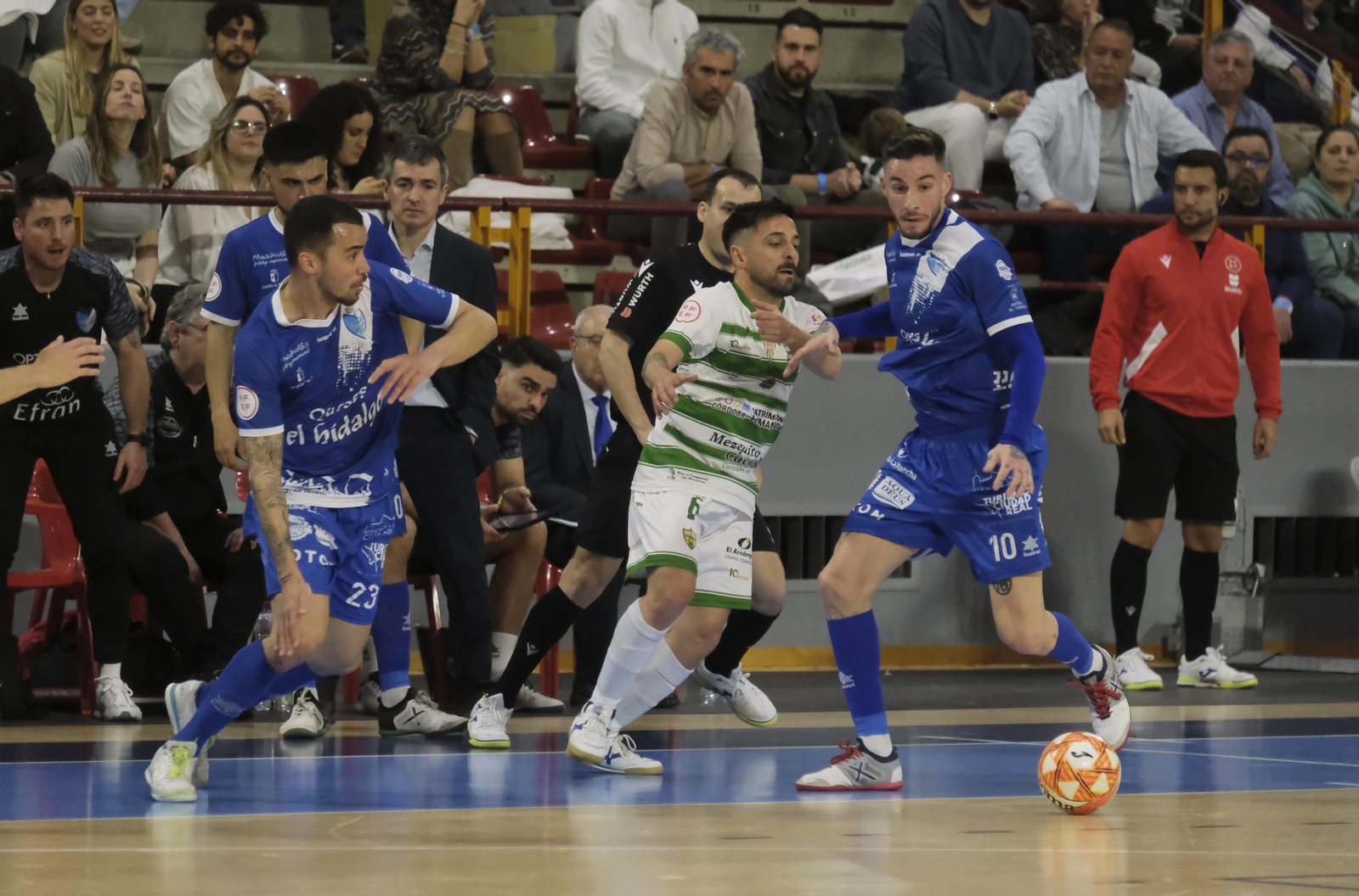 Las mejores fotos del triunfo del Córdoba Futsal ante el Manzanares