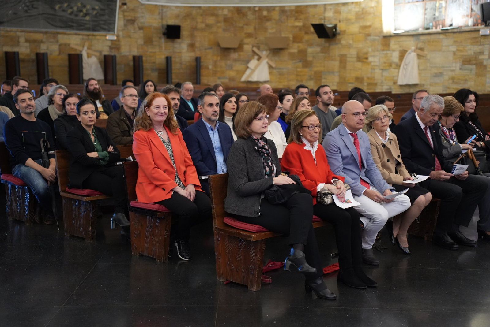La festividad del patrón de la Facultad de Ciencias de Córdoba, San Alberto Magno, en imágenes