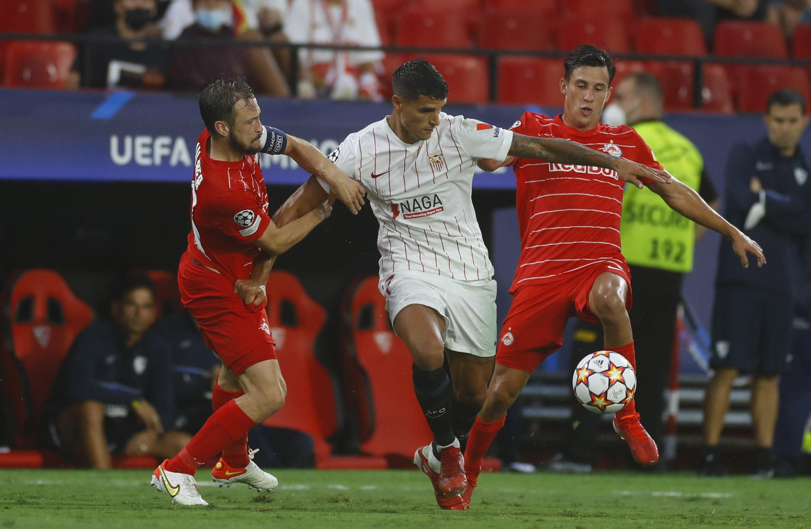 Las imágenes del Sevilla fc Salzburgo