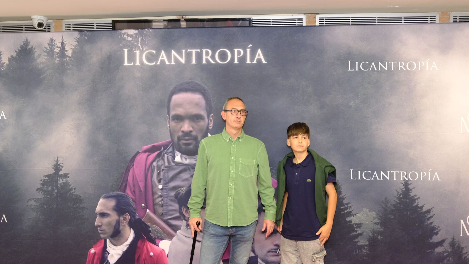 Imágenes del estreno en Almería de la película Licantropía