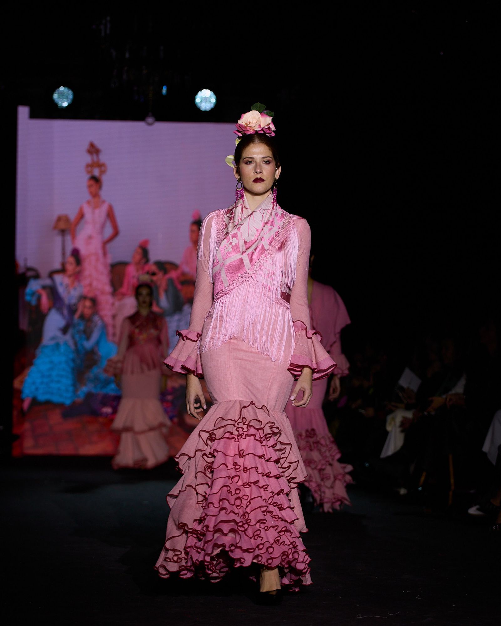 El desfile de flamenca Pol Núñez en We Love Flamenco 2026, todas las fotos