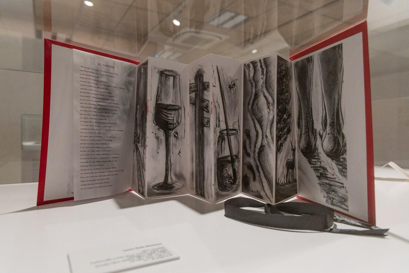 La poesía de Aurora Luque inspira la exposición 'Libros de Artista 2025'