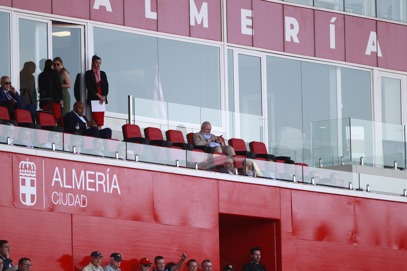 Imágenes de la gran victoria del Almería ante el Cádiz por 6 a 1