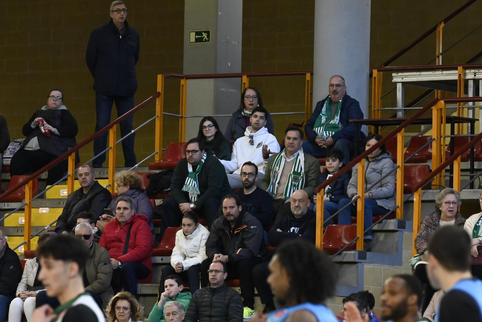 Las mejores fotos de la derrota del Coto Córdoba ante La Salud Archena