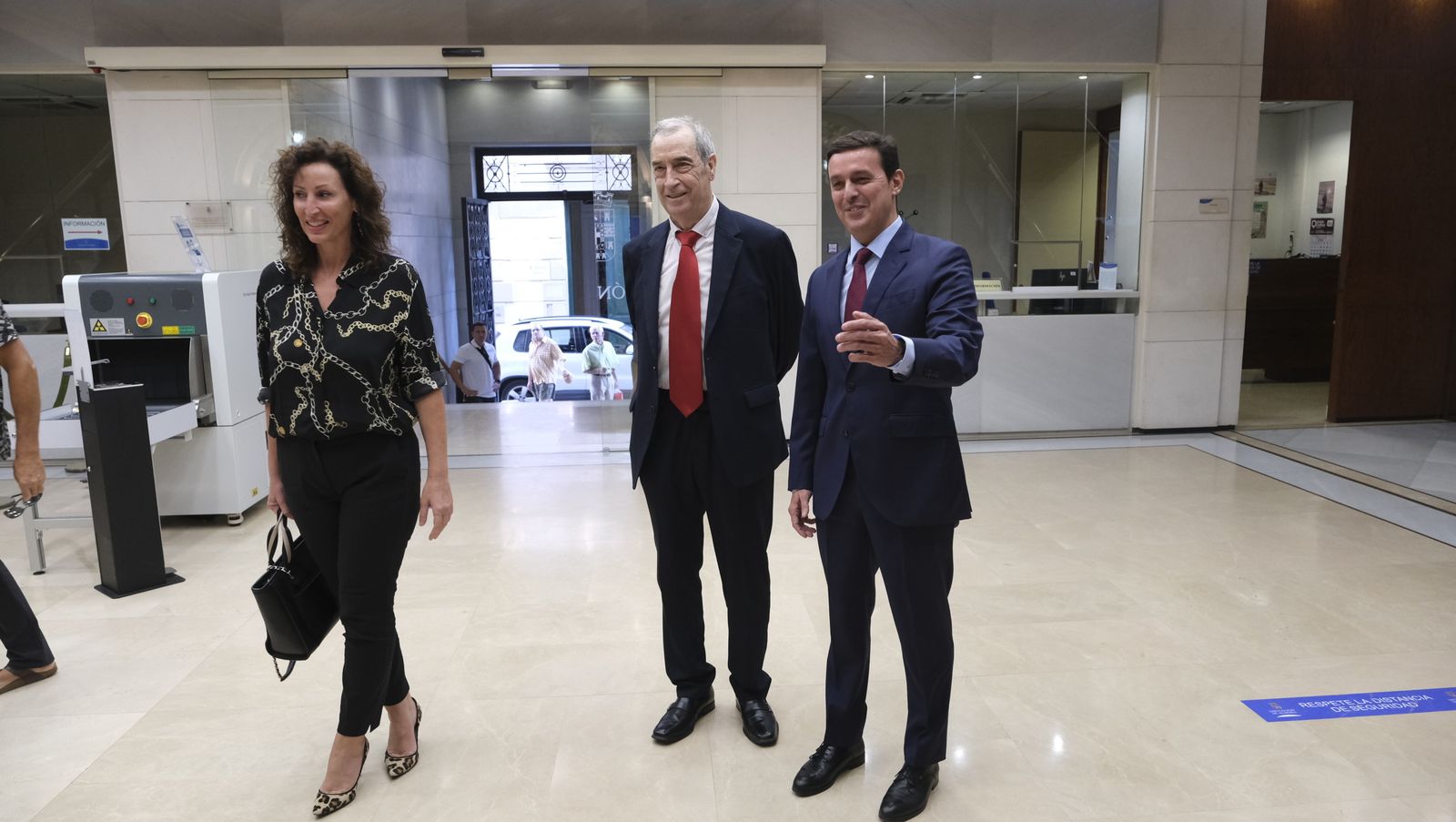 Imágenes de la entrega del Escudo de Oro de la Diputación de Almería a Ambrosio Sánchez