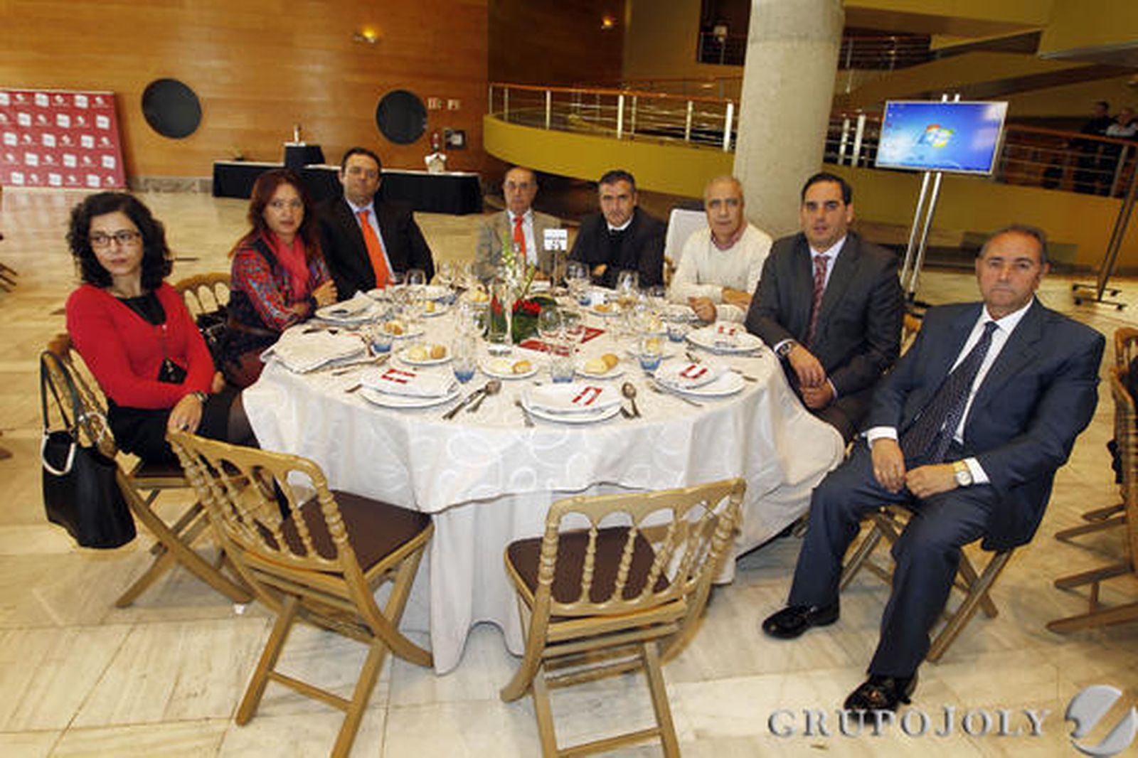 Inmaculada Payán, María Ángeles Payán, José Puertas, Manuel Salazar, Javier García, José Gámez, Alberto Pérez y Antonio Pérez.

Foto: Maria de la Cruz/ Pepe Villoslada