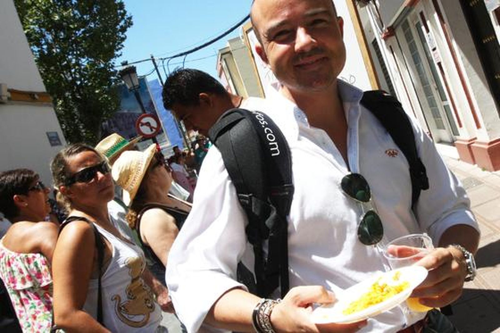 Bebida y comida para reponer fuerzas.

Foto: Paco Guerrero
