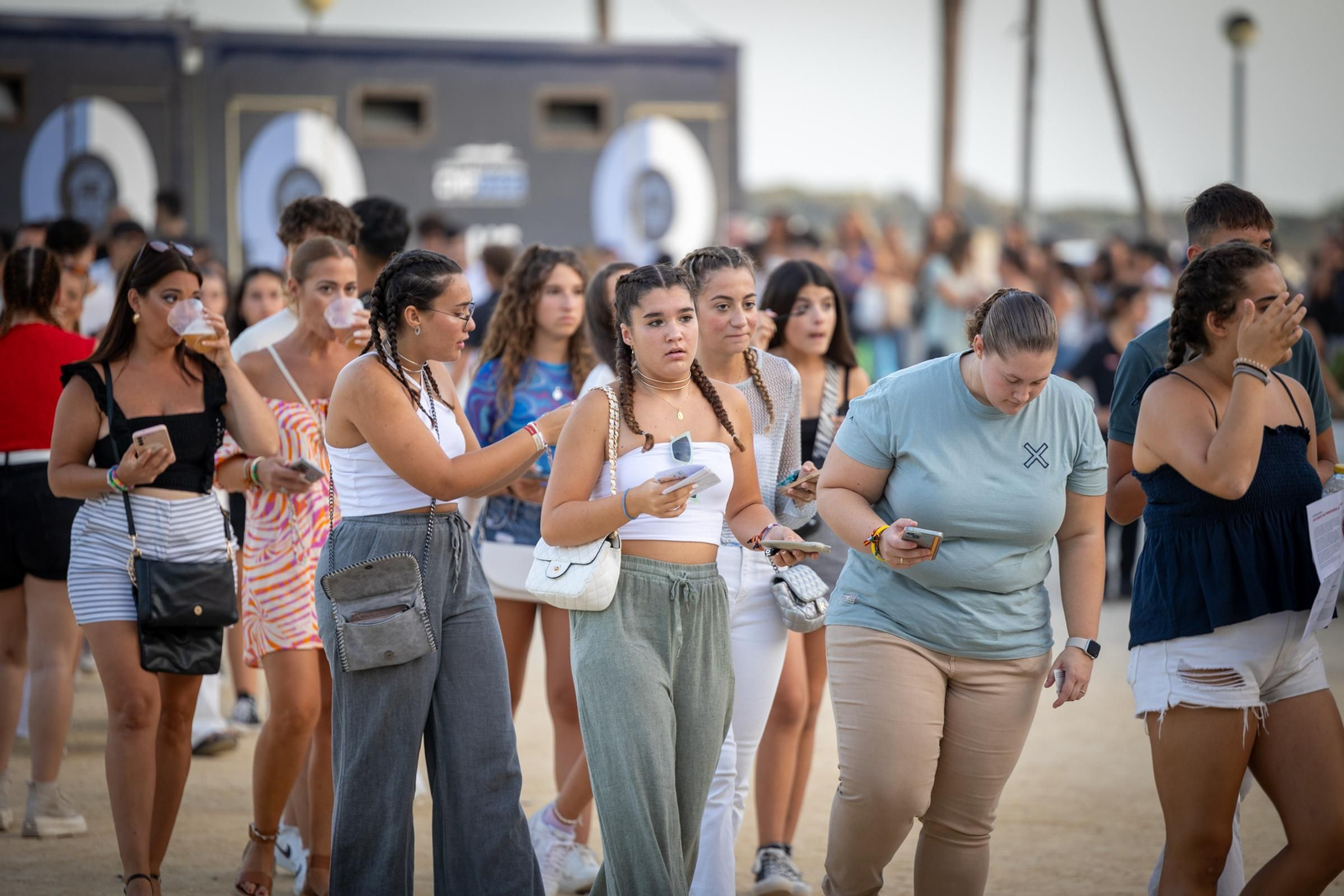 Búscate en las imágenes del concierto de Saiko en Concert Music Festival de Chiclana