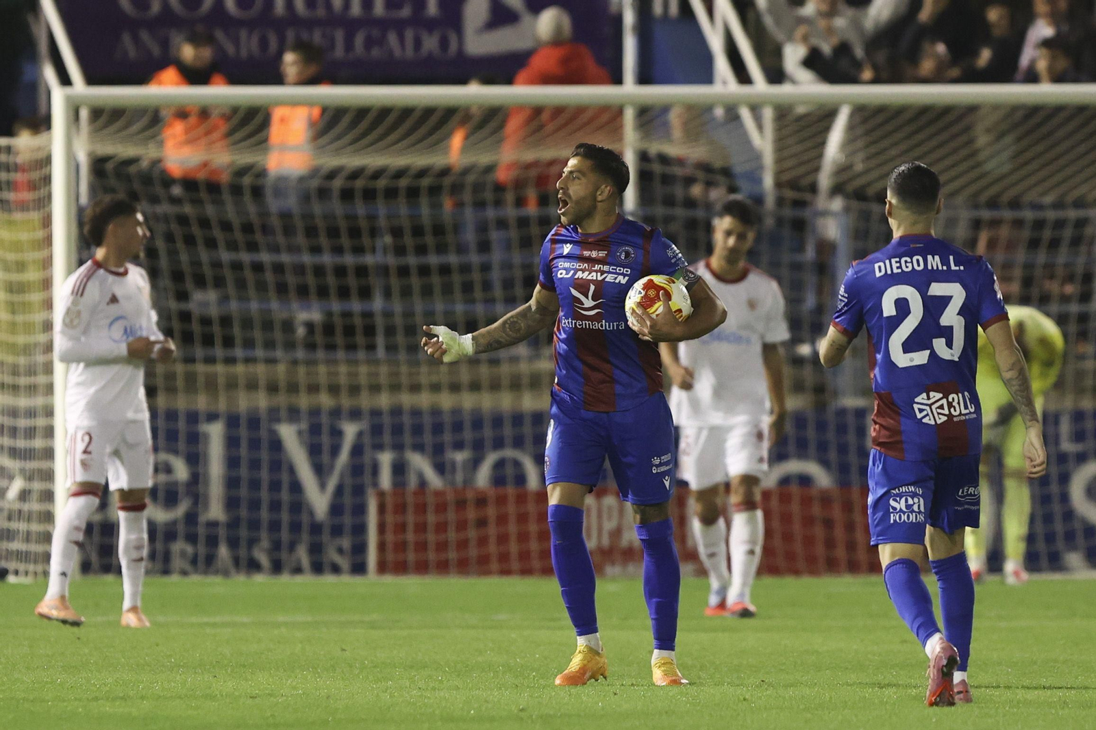 Las fotos del Extremadura-Sevilla