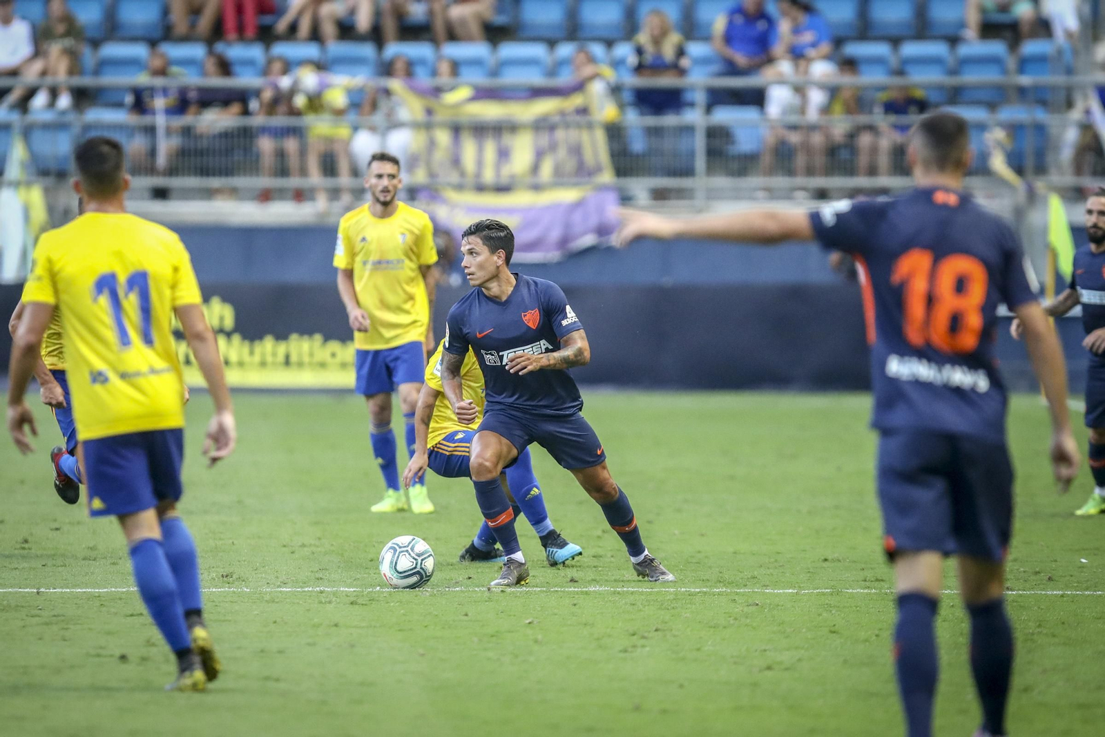 Partido de presentación entre el Cádiz CF y el Málaga CF en imágenes Partido de presentación entre el Cádiz CF y el Málaga CF en imágenes