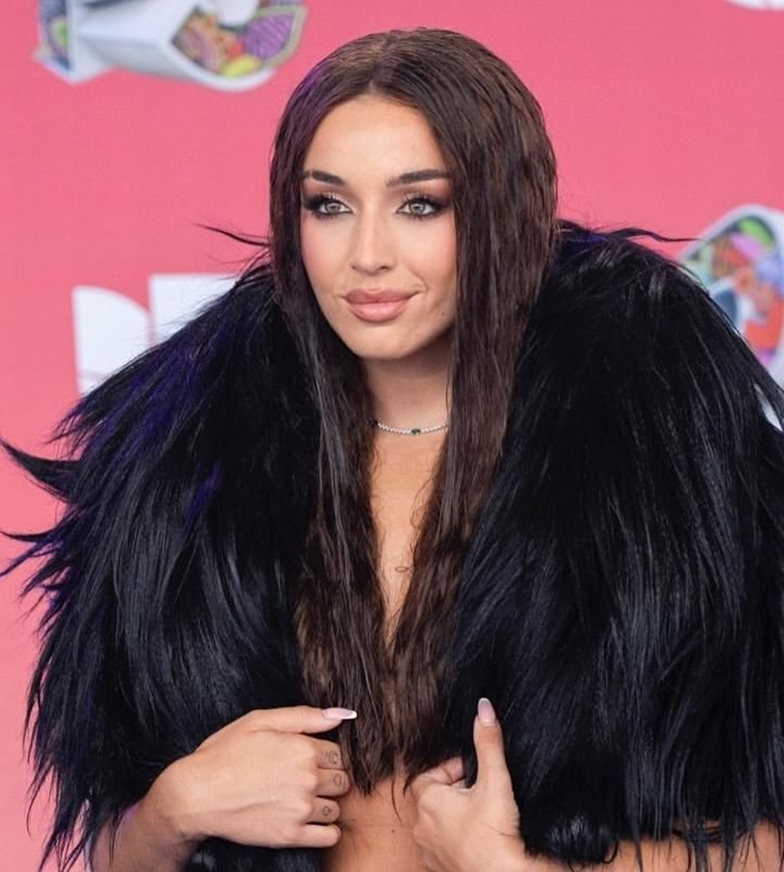 Lola Índigo ha hablado de la importancia de cuidar la salud mental para reconectar consigo misma.