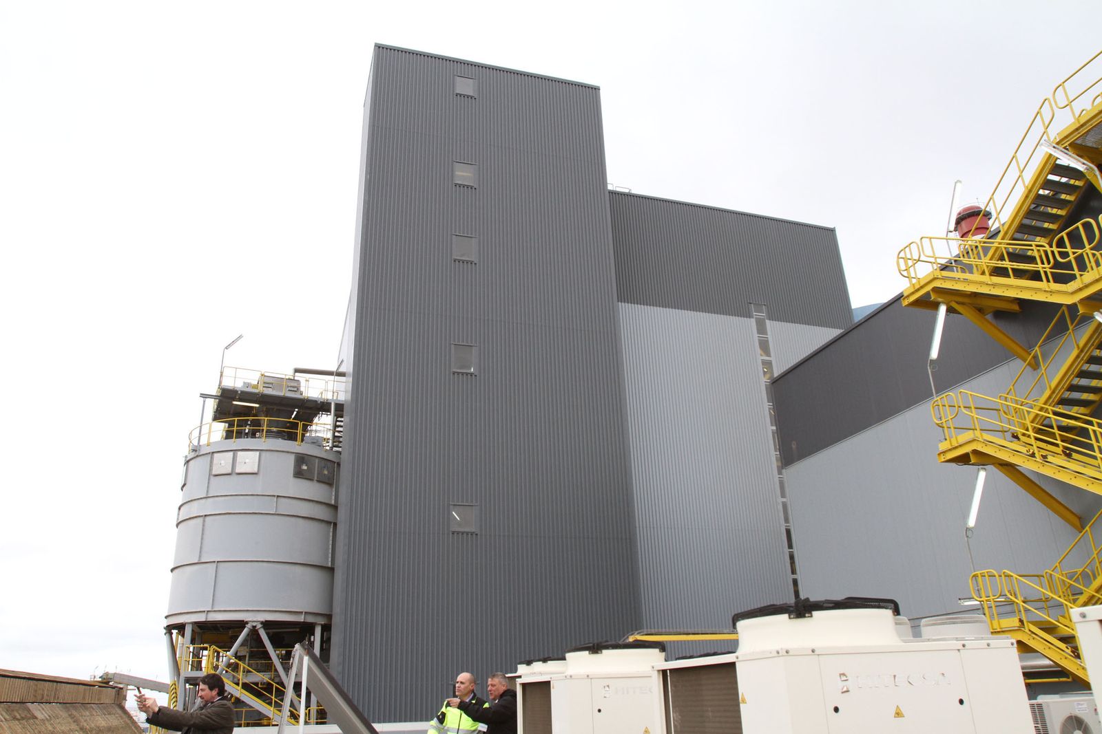 Imagen de las instalaciones de Ence en la capital onubense.