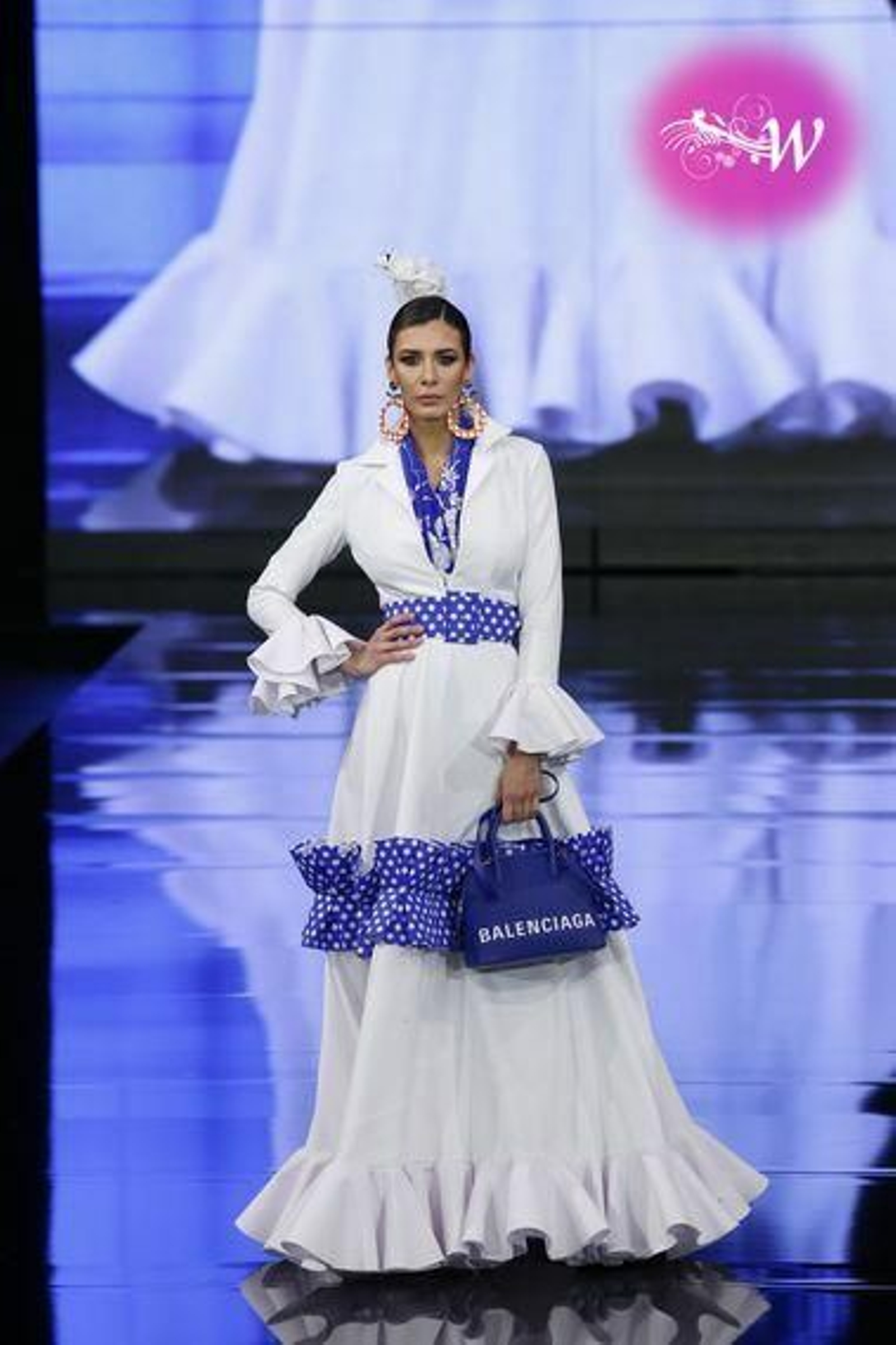 Cristo Báñez vuelve a SIMOF para presentar su colección de flamenca 2020, todas las fotos