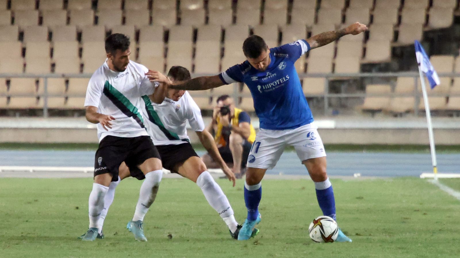 Imágenes del I Trofeo Pepe Ravelo entre Xerez DFC y Córdoba CF en Chapín