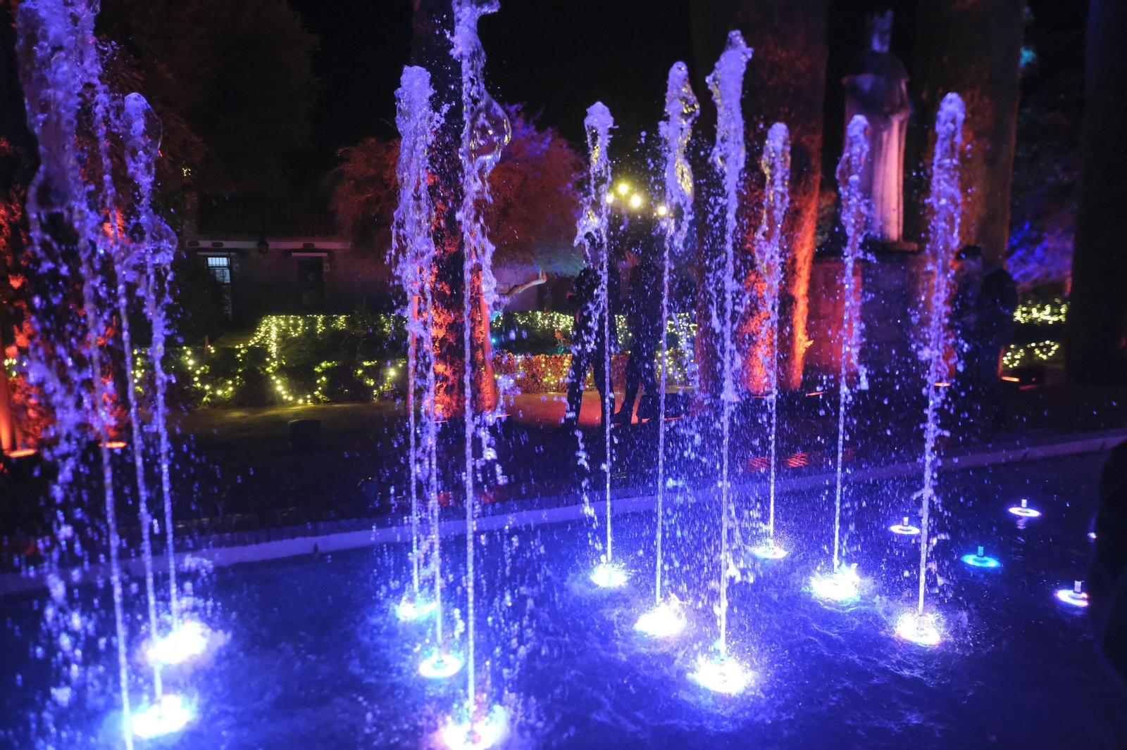 El espectáculo nocturno de luz y sonido del Alcázar, en imágenes.