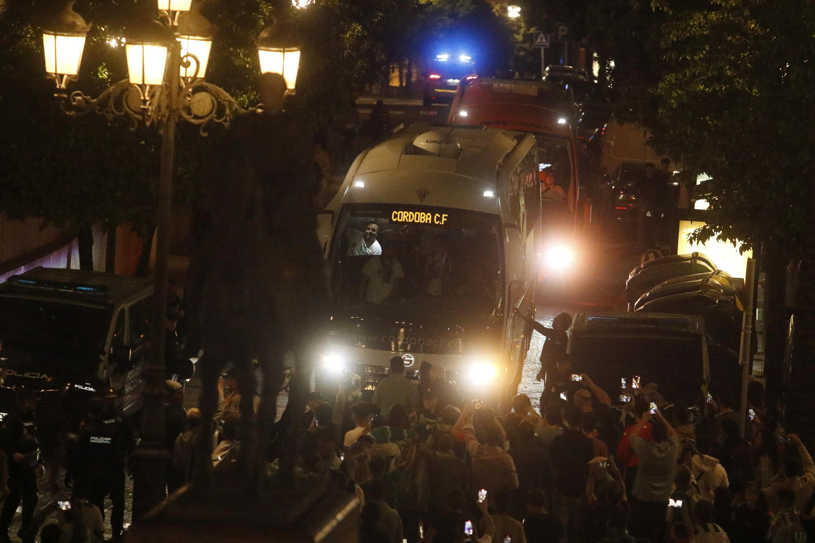 La celebración del ascenso del Córdoba CF en Las Tendillas, en imágenes