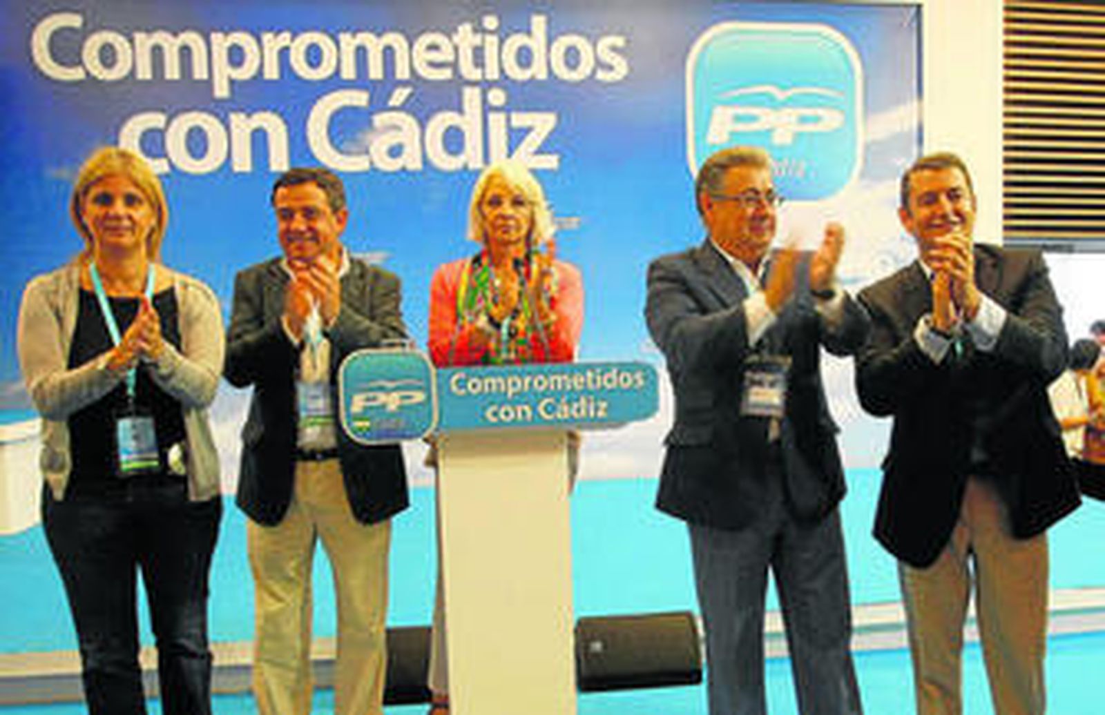 De izquierda a derecha, García-Pelayo, Loaiza, Teófila Martínez, Zoido y Antonio Sanz.