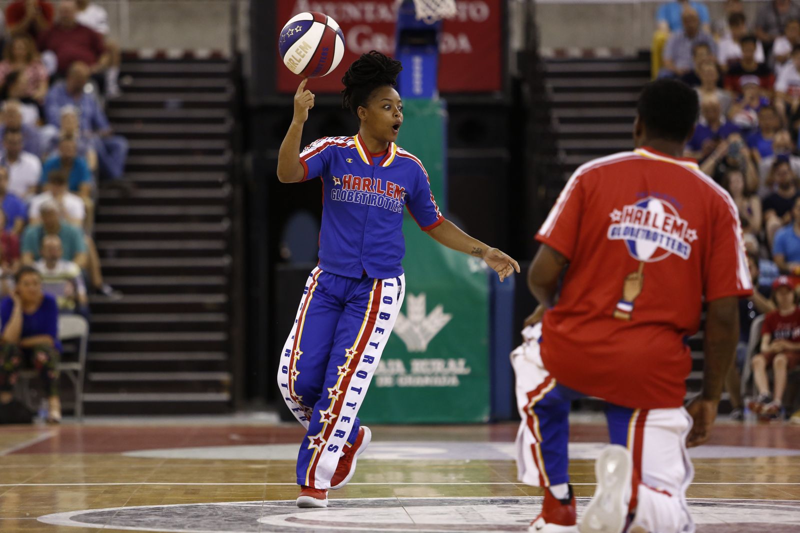 El espectáculo de los Globetrotters inunda el Palacio de Deportes