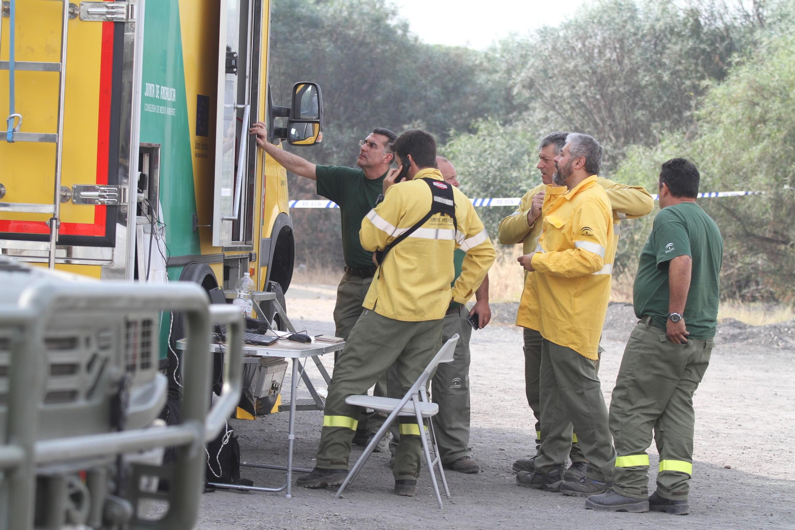 Las imágenes del incendio en Moguer y Mazagón