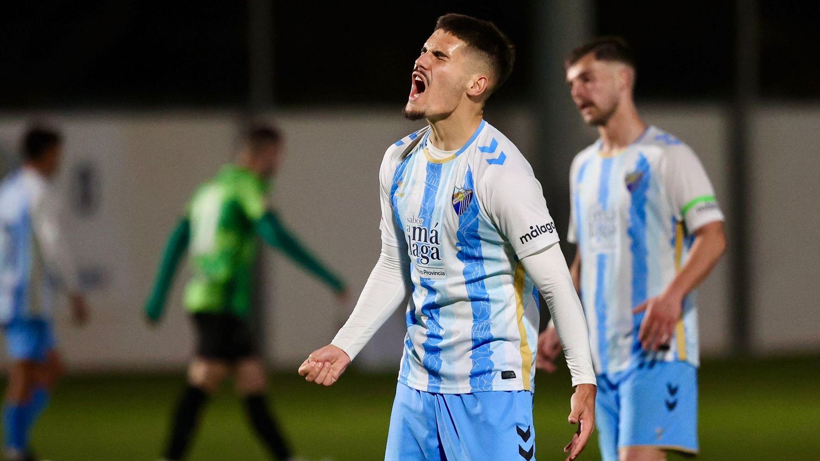 Las fotos del Atlético Malagueño-Huétor Vega: 2-0 y sigue el liderato