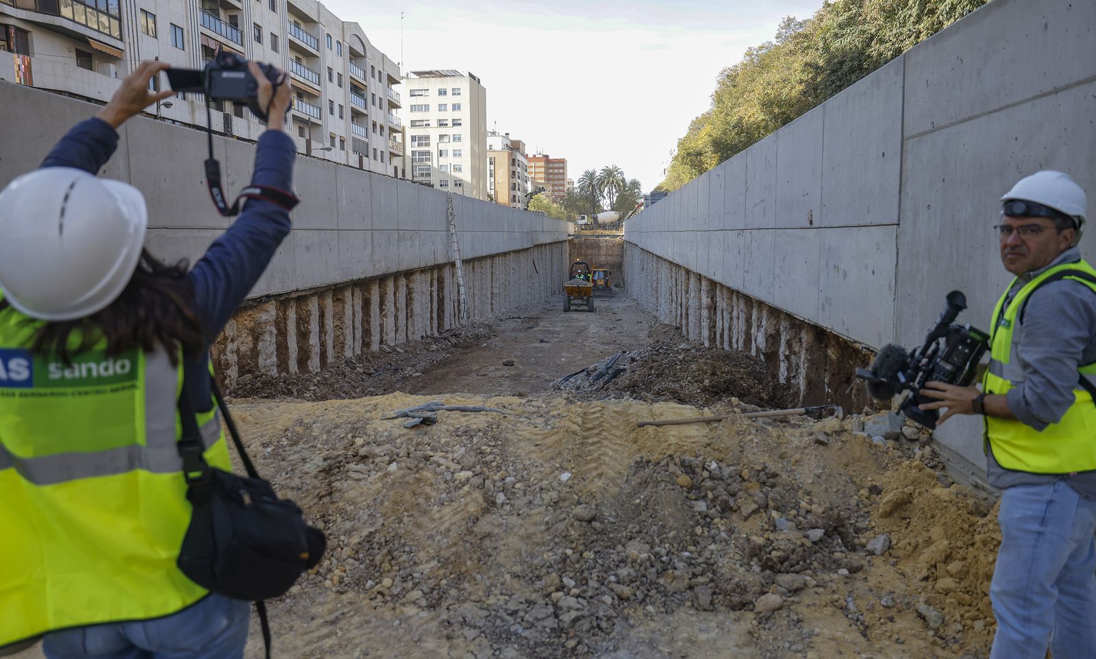 La visita a las obras de ampliación del Metrocentro, en imágenes