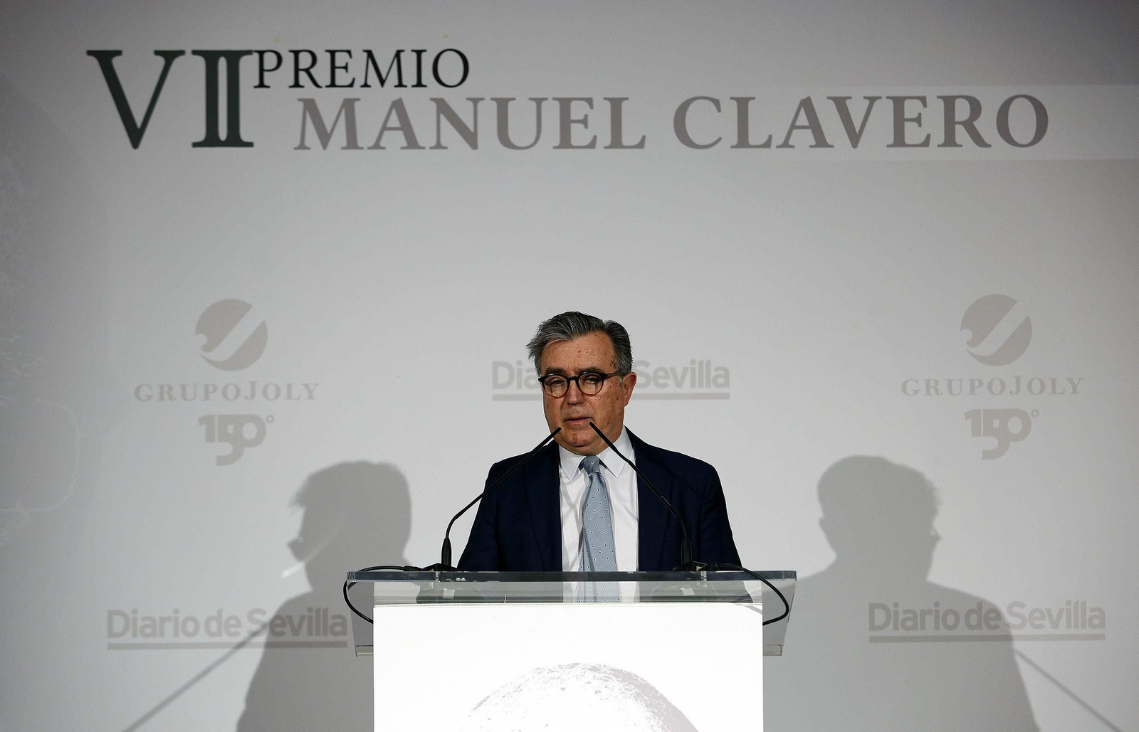 La entrega del VIl Premio Manuel Clavero a Soledad Becerril, en imágenes