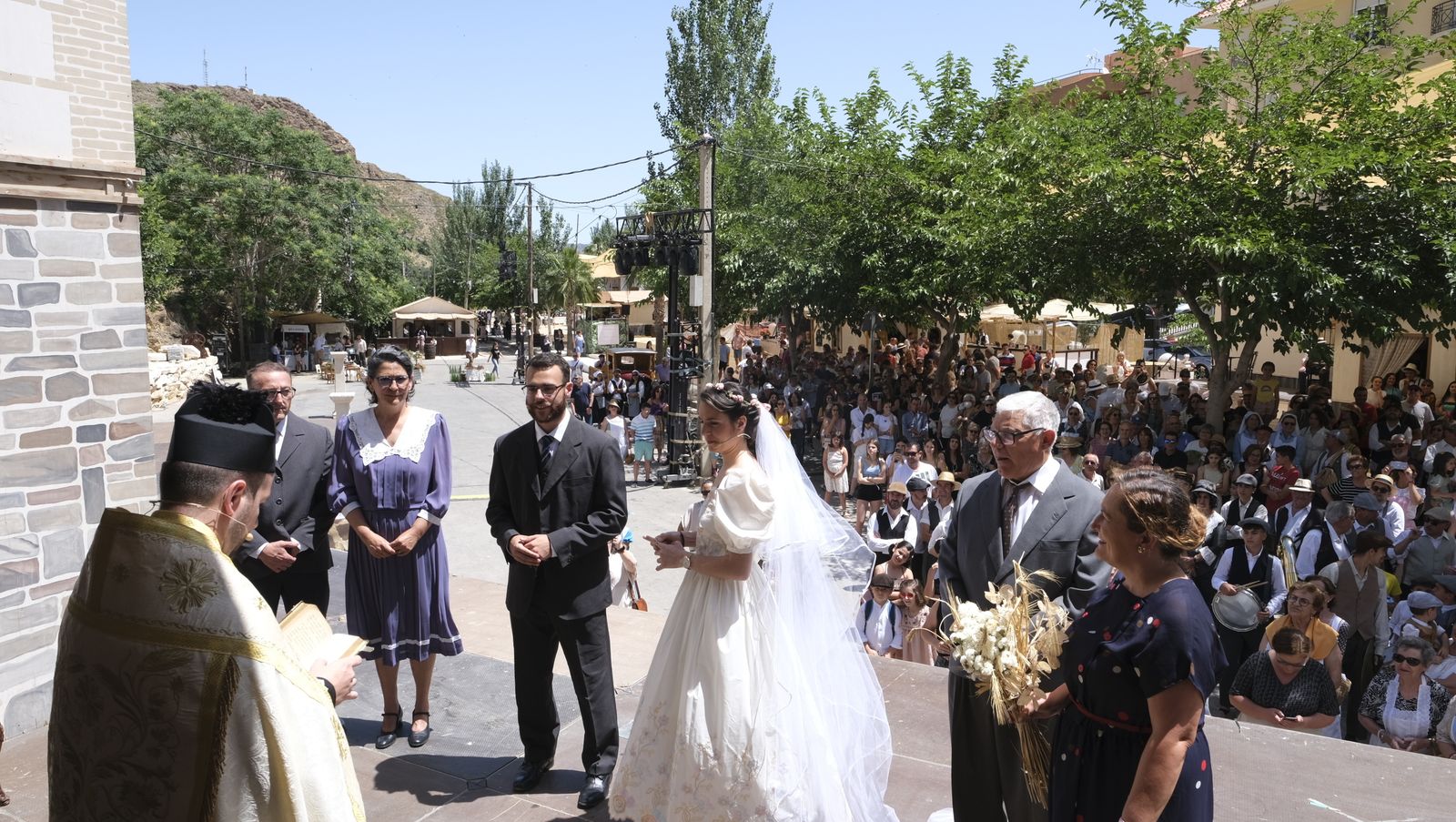 Imágenes de la recreación histórica Canteros y Caciques de Macael