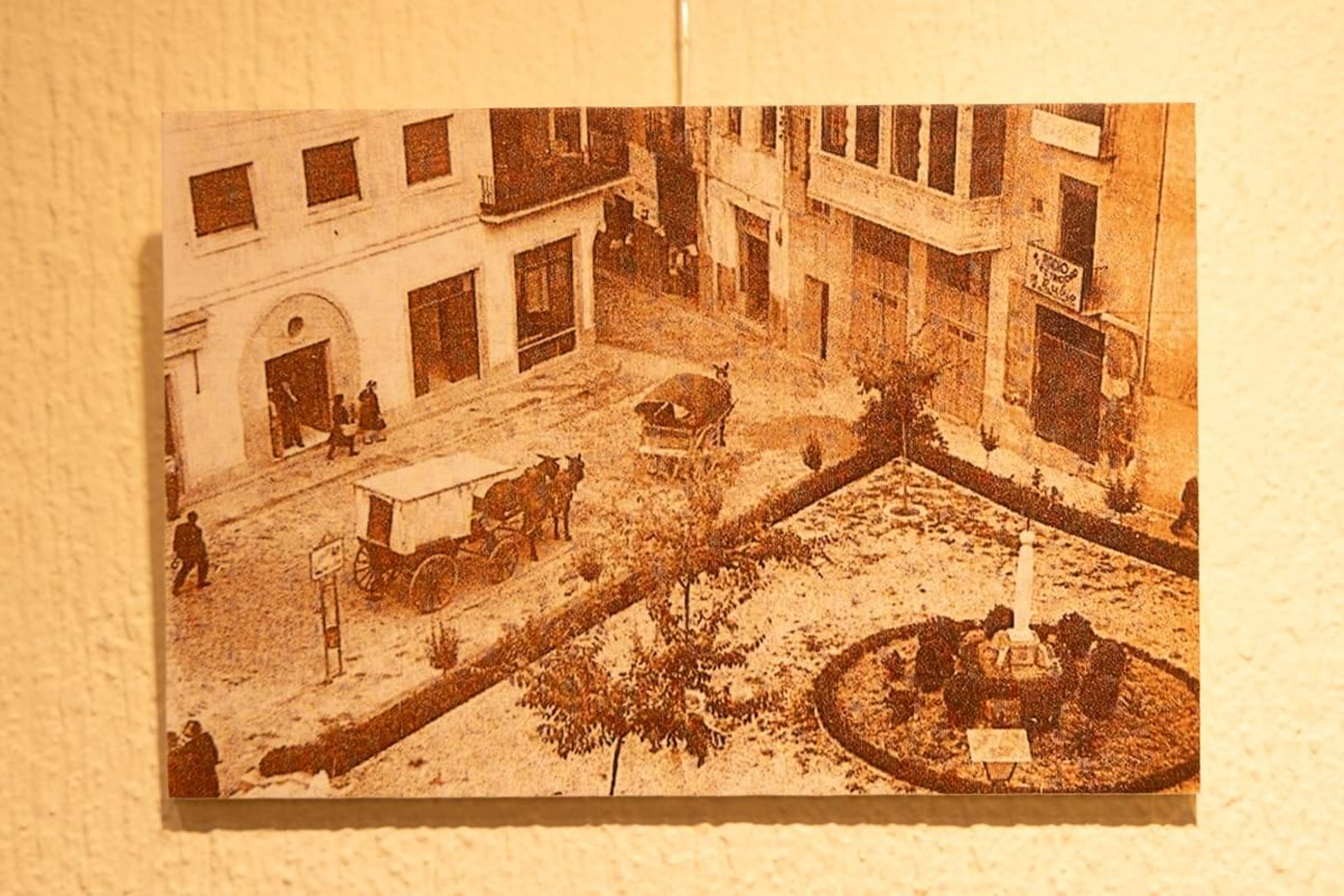 Exposición de "Plazas y rincones del Casco Histórico de Jaén", en imágenes