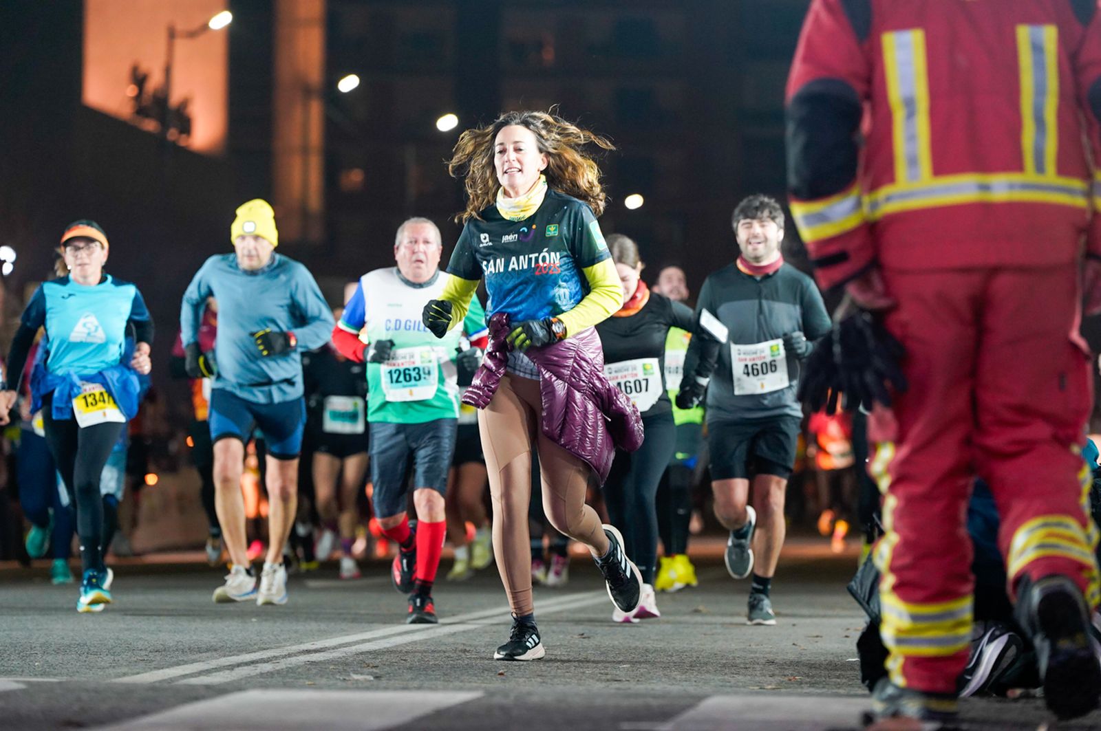 En imágenes: búscate en tu llegada a meta de la Carrera de San Antón 2026 (15)