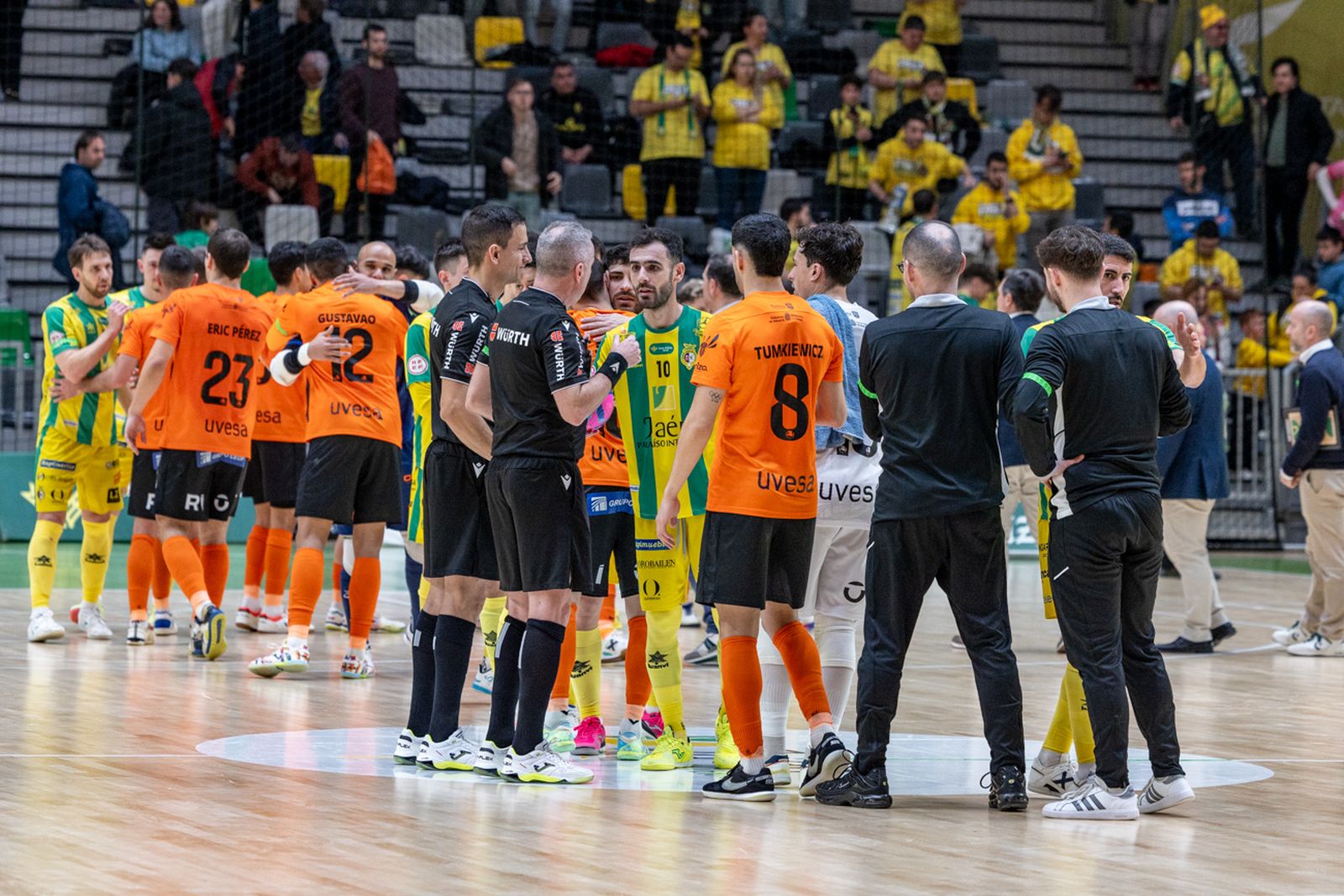 Las mejores imágenes del triunfo copero de Jaén Paraíso Interior frente a Ribera Navarra