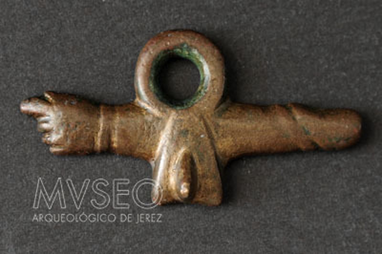 Amuleto fálico contra el mal de ojo.