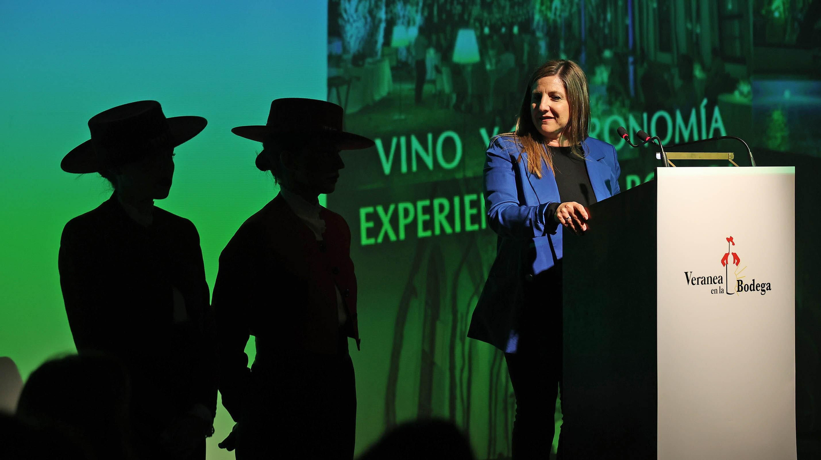 Imágenes de la presentación  'Veranea en la bodega' en González Byass