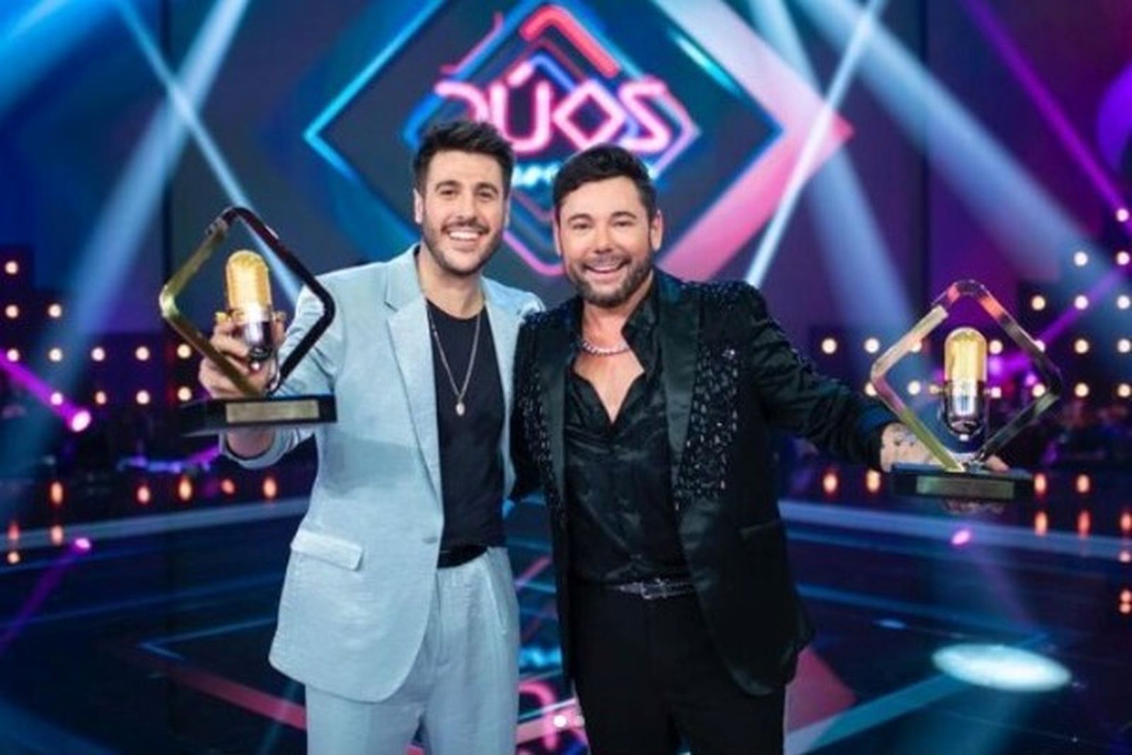 'Sobreviviré', de Mónica Naranjo, fue uno de los temas que el dúo interpretó en la final